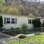 Pineville Rivers Edge Property at Pineville, WV, USA for 35000